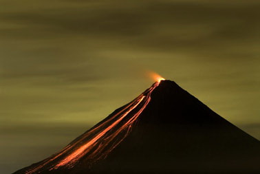 (vulkan_vstopni.jpg)